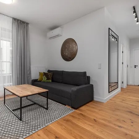 Zdziechowskiego 4 By Homeprime Appartement Warschau